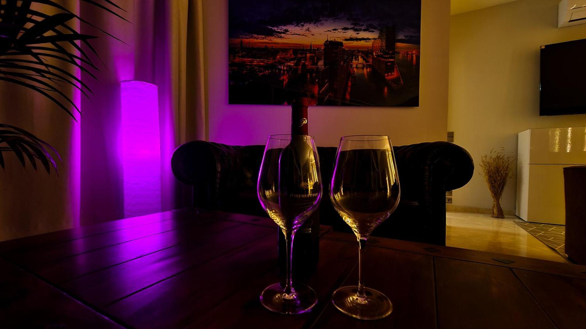 Deluxe Apartment Mit Sauna, Gehobene Ausstattung, Sydney Schwarzenbek Buitenkant foto