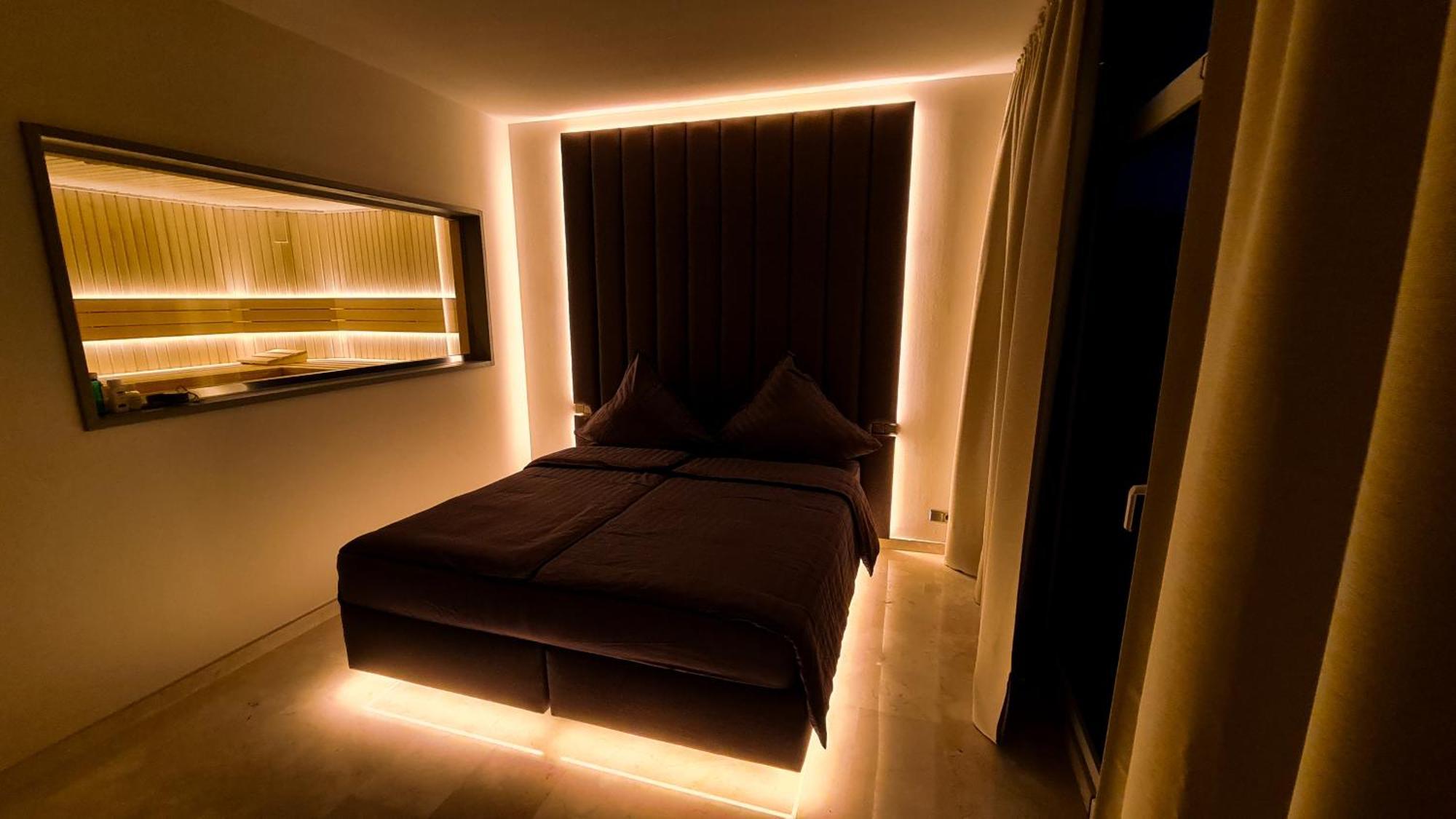 Deluxe Apartment Mit Sauna, Gehobene Ausstattung, Sydney Schwarzenbek Buitenkant foto