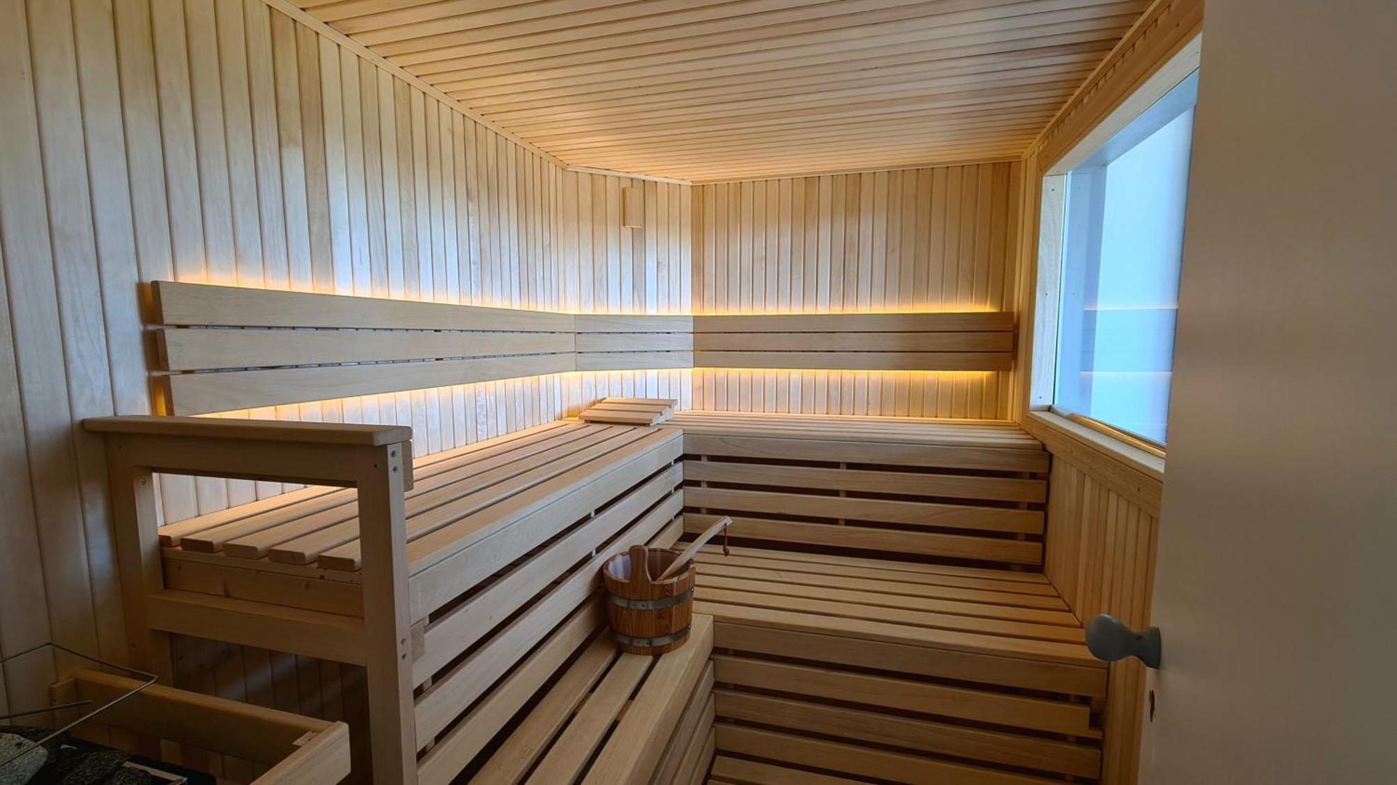 Deluxe Apartment Mit Sauna, Gehobene Ausstattung, Sydney Schwarzenbek Buitenkant foto
