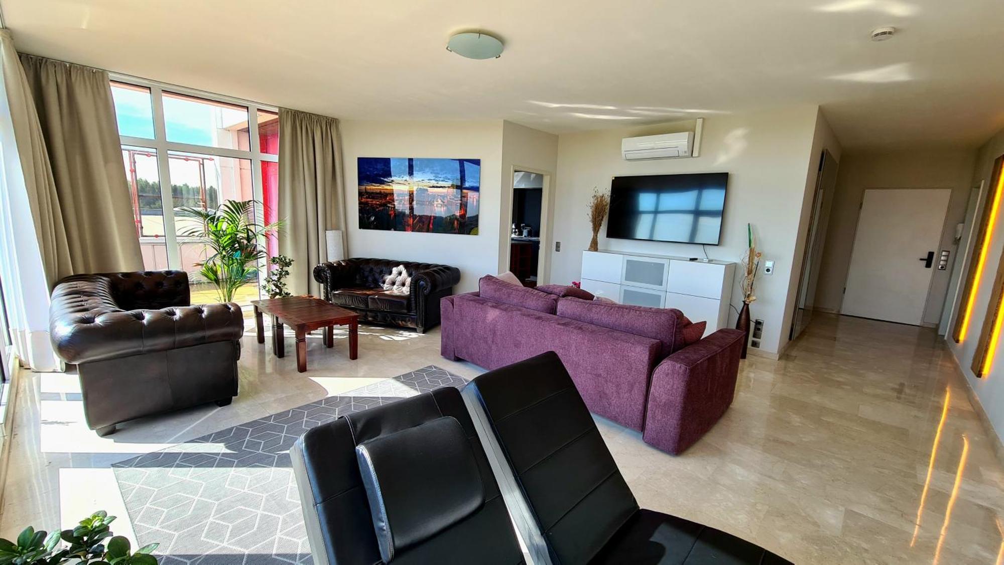 Deluxe Apartment Mit Sauna, Gehobene Ausstattung, Sydney Schwarzenbek Buitenkant foto